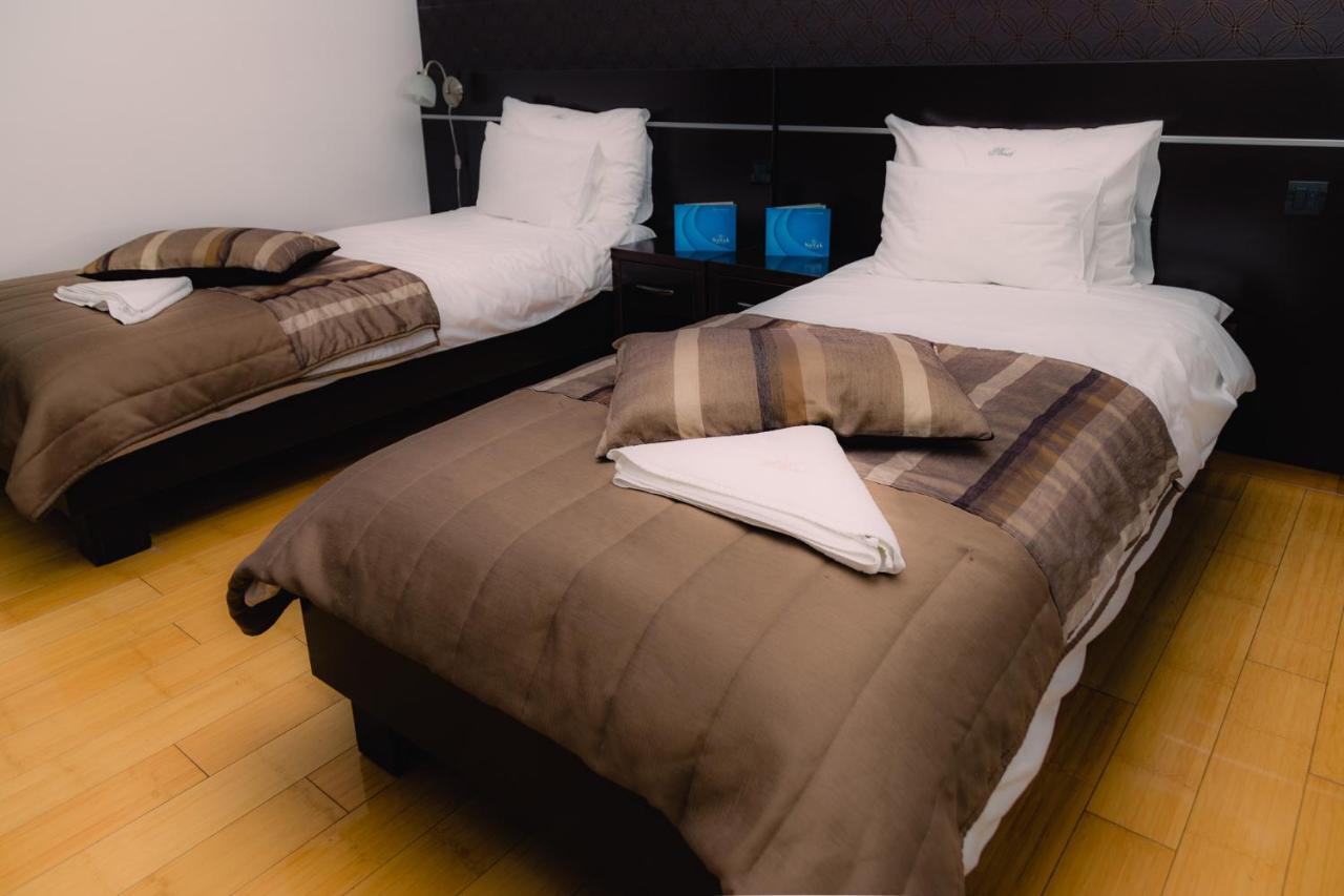 Hotel Novak Zvornik Kültér fotó