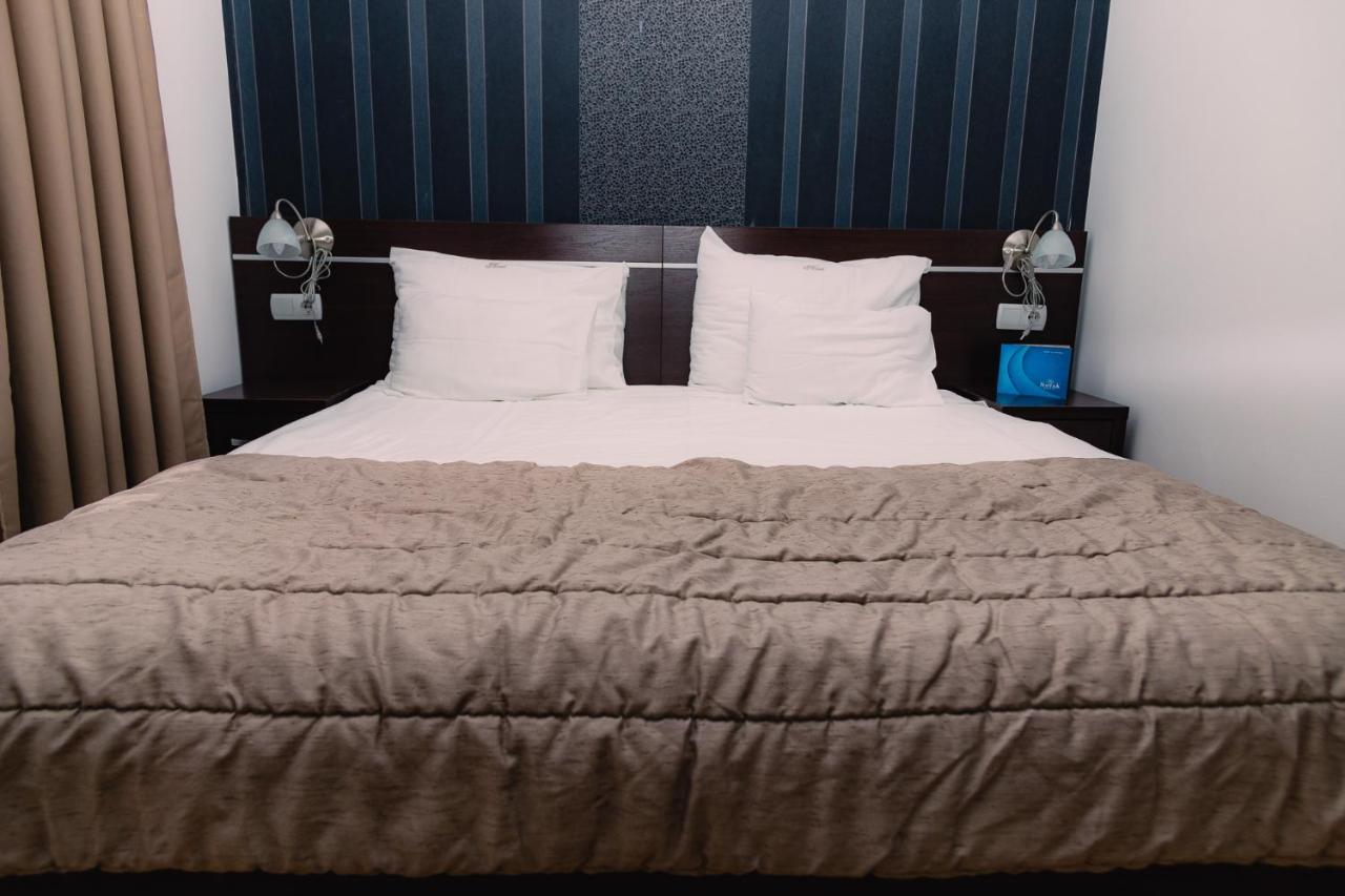 Hotel Novak Zvornik Kültér fotó