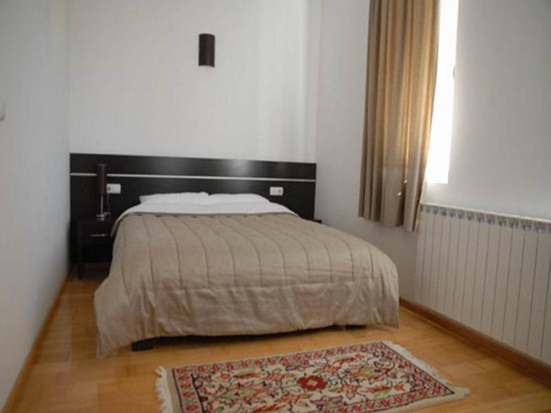 Hotel Novak Zvornik Kültér fotó